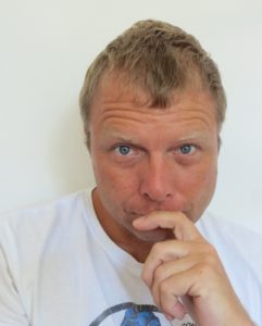 Warren Eagles, colorist trainer